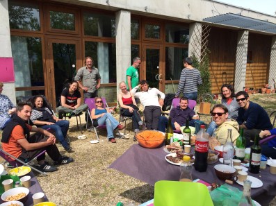 Petit BarbeQue le samedi midi, un vrai bonheur avec nos amis de Moun Païs..